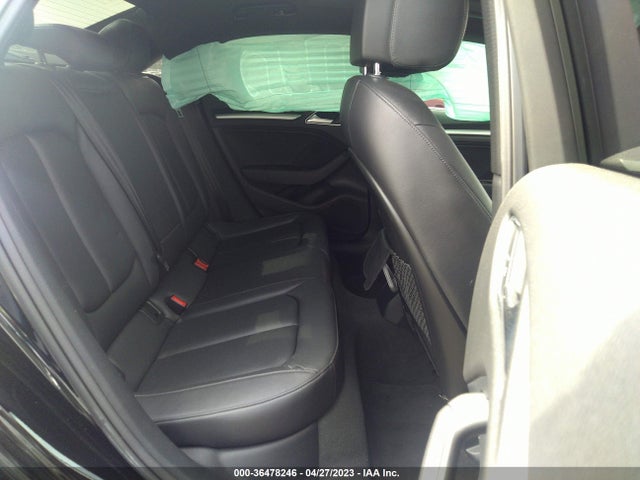 WAUAUGFFXK1009442 Audi A3 Sedan Premium/titanium Premium