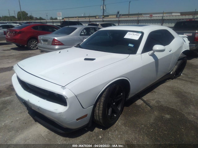 Dodge Challenger Sxt Plus 2014 2C3CDYAG7EH176496 Image 2