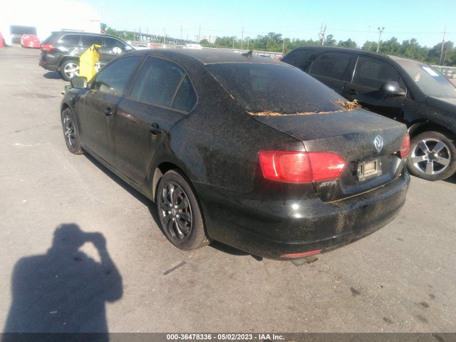 3VWD17AJXEM423071 Volkswagen Jetta Sedan Se