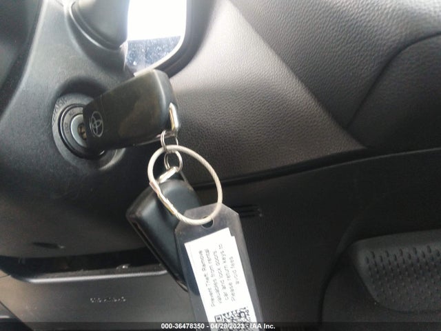 Toyota COROLLA LE 2021 5YFEPMAE9MP187267 Image 3