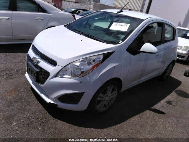 Chevrolet Spark Lt 2014 KL8CD6S93EC547441 Image 2