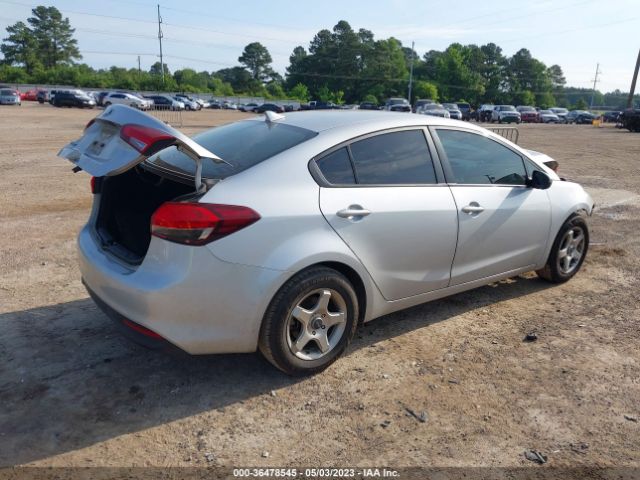 3KPFK4A72HE063997 KIA FORTE LX