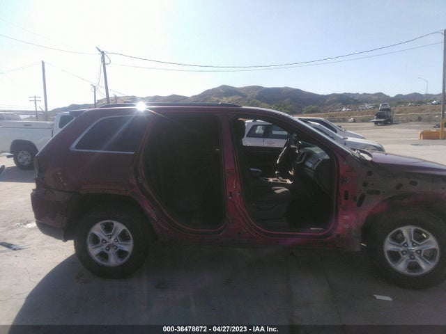 1C4RJEAG3EC274229 Jeep Grand Cherokee Laredo