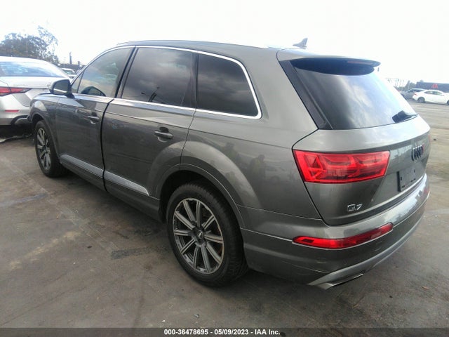 WA1LAAF75HD007349 Audi Q7 Premium Plus