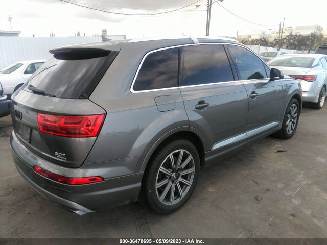 WA1LAAF75HD007349 Audi Q7 Premium Plus