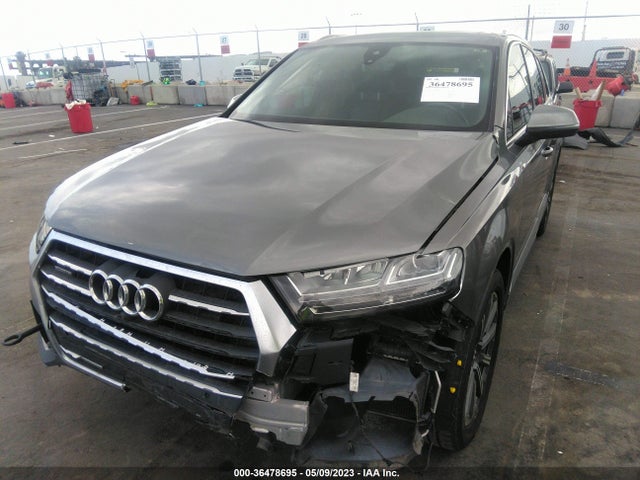 WA1LAAF75HD007349 Audi Q7 Premium Plus