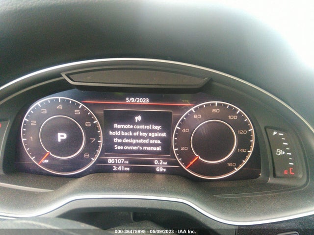WA1LAAF75HD007349 Audi Q7 Premium Plus