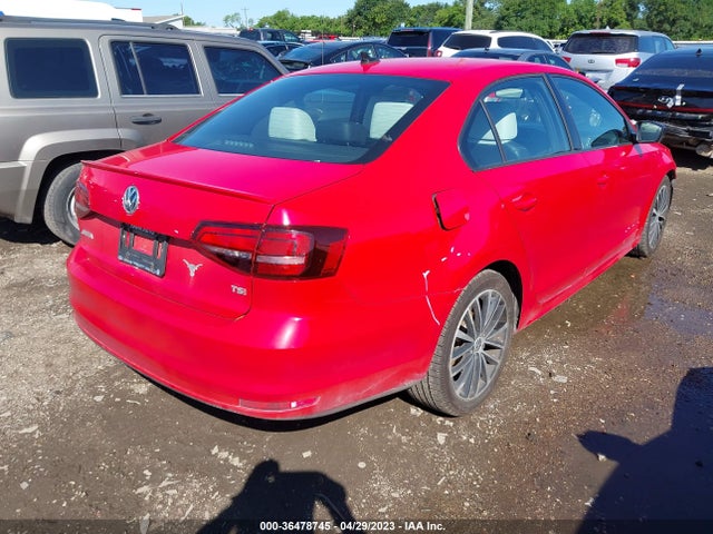 3VWD17AJXGM331719 Volkswagen Jetta Sedan 1.8t Sport
