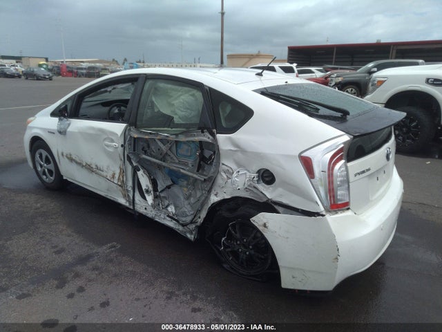 Toyota Prius Four/five/three/one/two 2014 JTDKN3DUXE1737412 Image 5