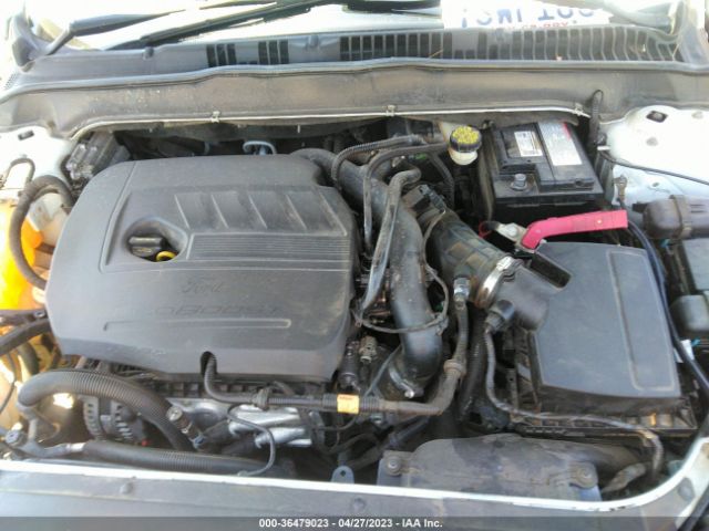 3FA6P0HD9GR195030 Ford FUSION SE