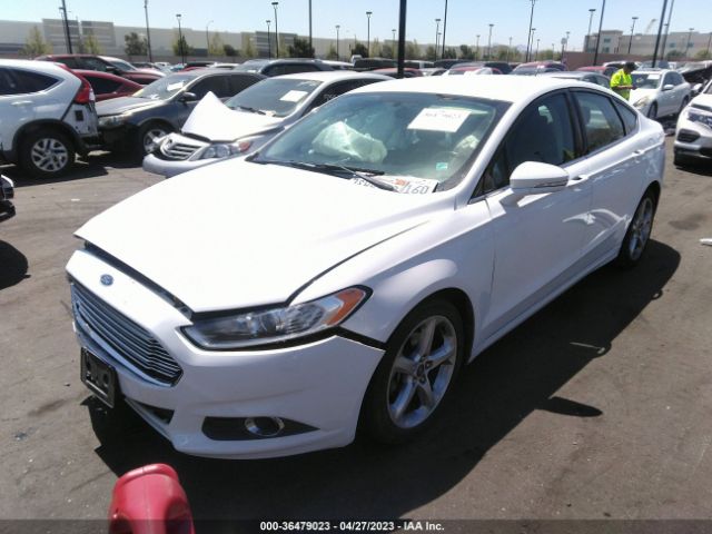 3FA6P0HD9GR195030 Ford FUSION SE
