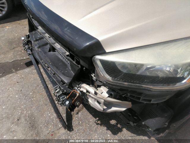 1FMCU0GD9HUE86754 Ford ESCAPE SE