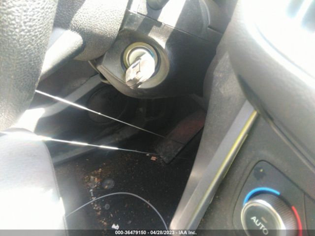 1FMCU0GD9HUE86754 Ford ESCAPE SE