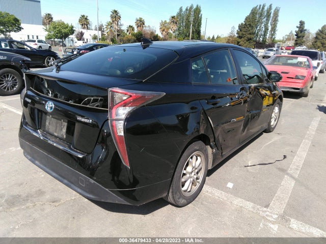 Toyota Prius Two 2016 JTDKBRFUXG3001067 Image 5