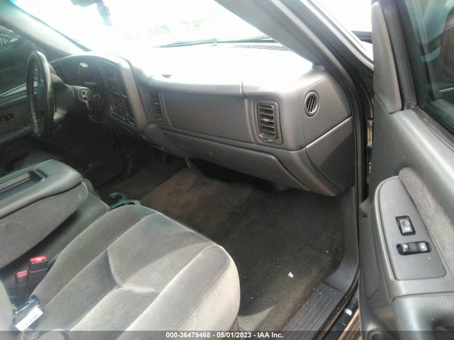 36479468 :رقم المزاد ، 1GTEC14XX3Z175043 vin ، 2003 Gmc Sierra 1500 Sle مزاد بيع