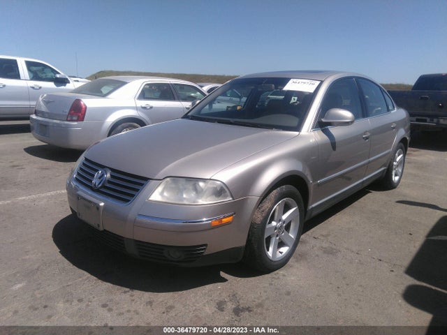 2004 VOLKSWAGEN PASSAT SEDAN GLX VIN: WVWRH63B14P159249