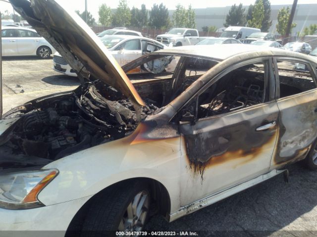 3N1AB7AP2EY266896 Nissan SENTRA SR