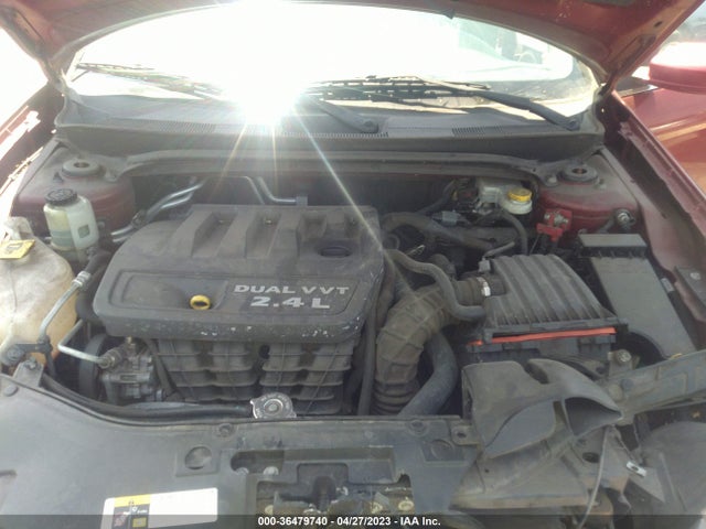 1C3CCBBB4EN118100 Chrysler 200 Touring
