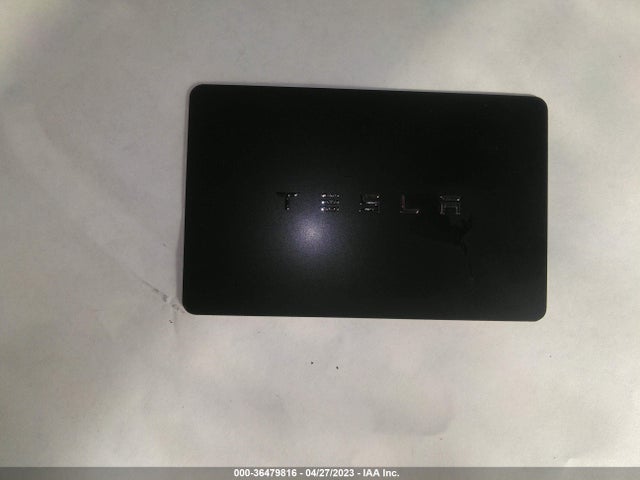 Tesla Model Y Long Range 2020 5YJYGDEEXLF011247 Image 3
