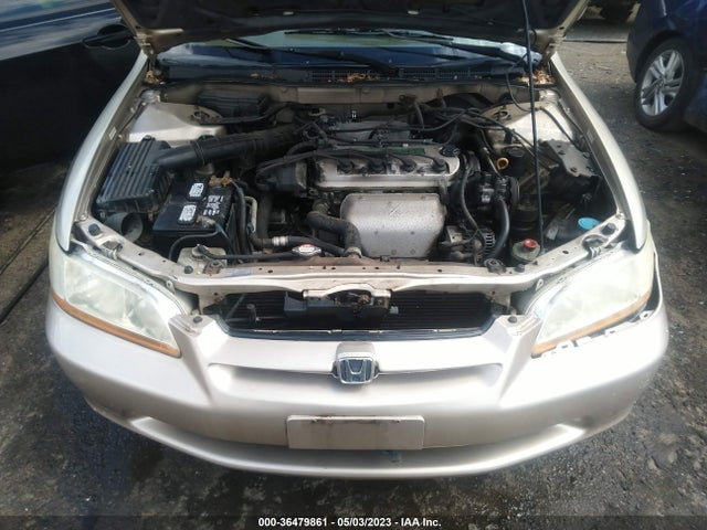 2000 HONDA ACCORD SDN LX VIN: JHMCG665XYC015225