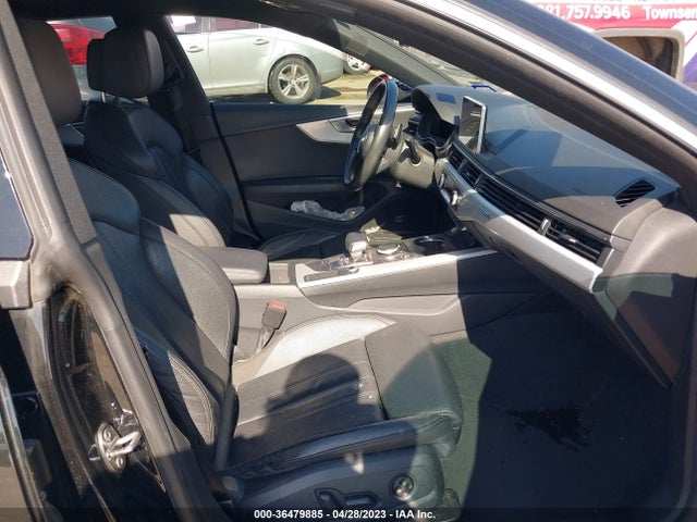 WAUENCF54JA026833 Audi A5 Sportback Premium Plus