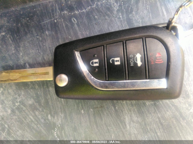 Toyota CAMRY SE 2018 4T1B11HK9JU016236 Image 3