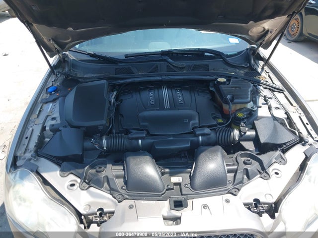 2011 JAGUAR XF SAJWA0FB7BLR94522 Photo 9