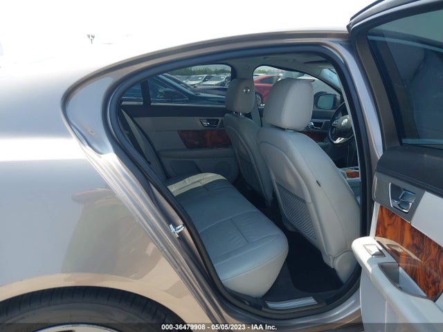 2011 JAGUAR XF SAJWA0FB7BLR94522 Photo 7