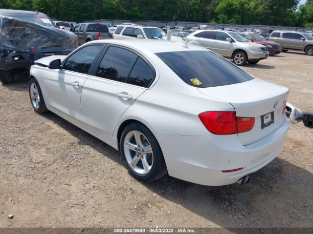 WBA3C1C56FK117822 BMW 3 Series 328i