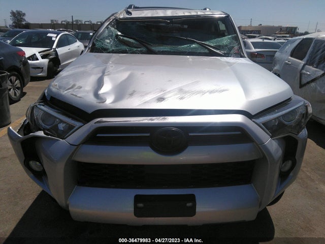 Toyota 4RUNNER SR5 2020 JTEBU5JR9L5737806 Image 6