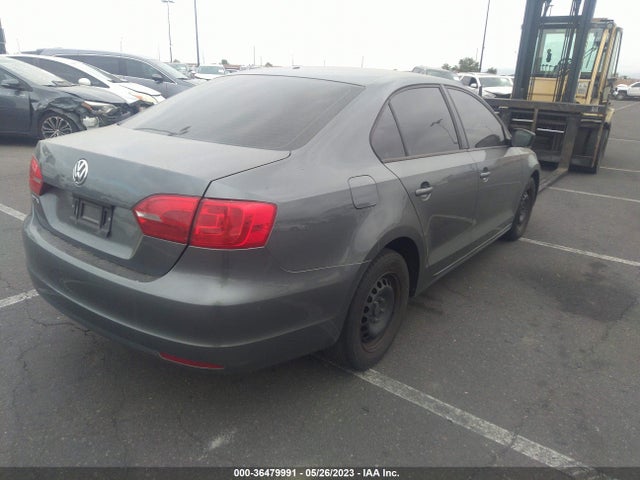3VW2K7AJ4EM287296 Volkswagen Jetta Sedan S