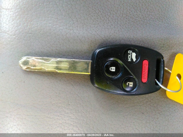2013 HONDA PILOT EX-L VIN: 5FNYF3H59DB019804