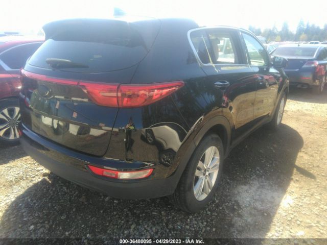 KNDPMCAC7H7219215 KIA Sportage Lx