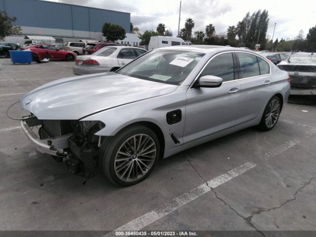 WBAJA9C57JB033030 BMW 5 Series 530e Iperformance