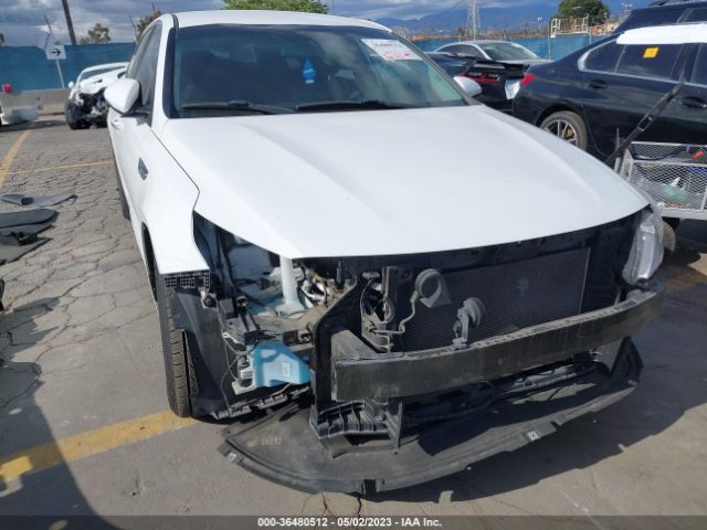 5XXGT4L39JG196023 KIA Optima Lx