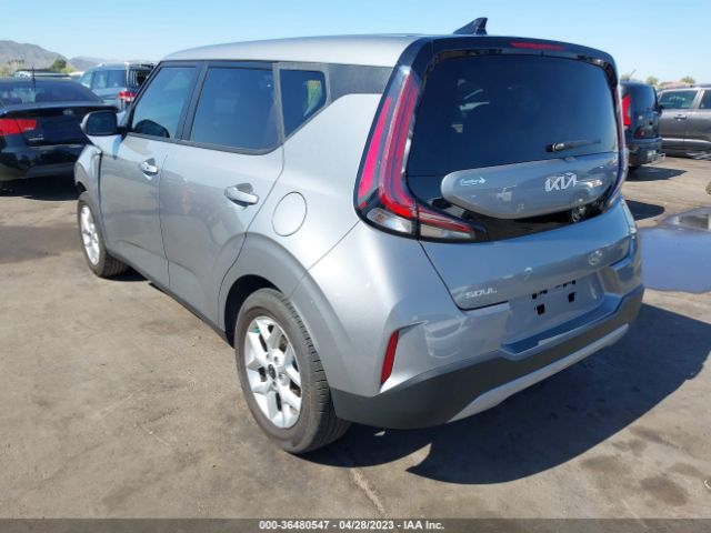 KNDJ23AU8P7850784 KIA SOUL S