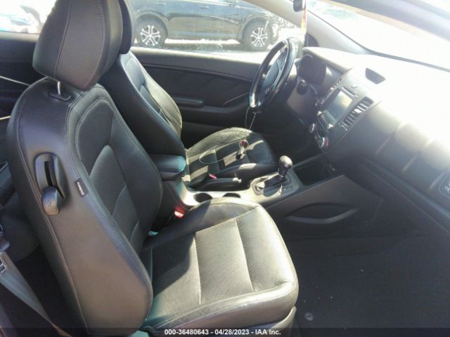 KNAFX6A8XG5620734 KIA Forte Koup Ex