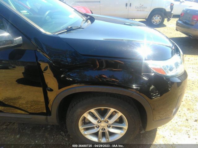 5XYKT3A66EG479871 KIA SORENTO LX