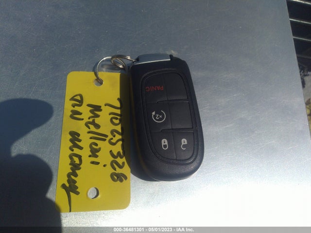 1C4PJLMX5MD158773 Jeep Cherokee Latitude Lux