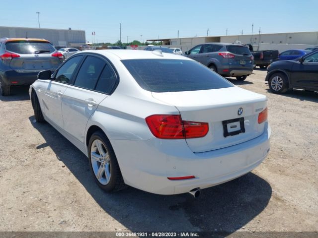 WBA3B1G5XFNT04525 BMW 3 Series 320i
