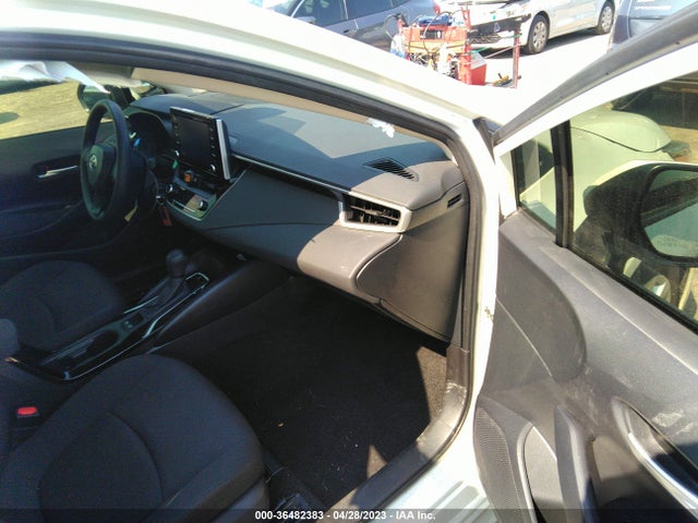2021 TOYOTA COROLLA LE VIN: JTDEPMAE4MJ141740