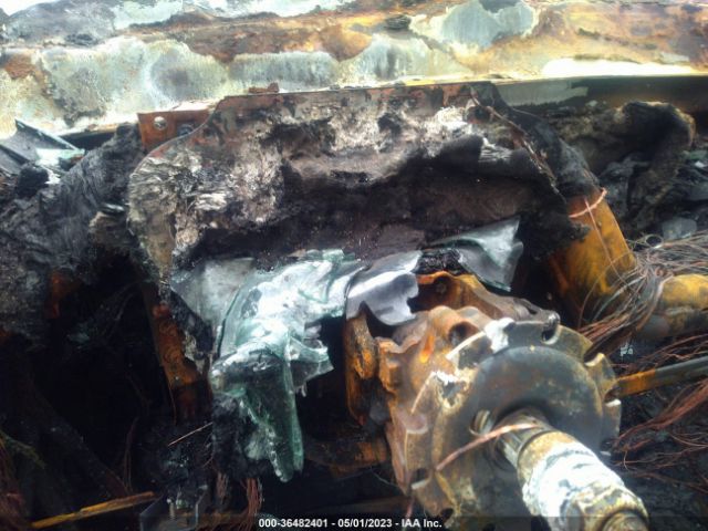 3GTU2MEC5GG360876 GMC Sierra 1500 Sle