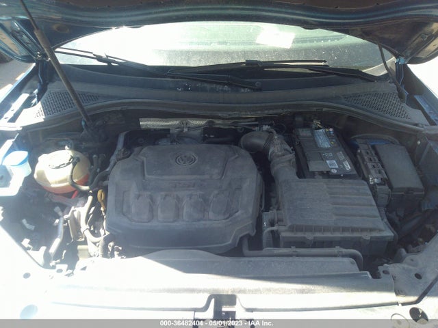 3VV2B7AX7JM054600 Volkswagen Tiguan Sel/se