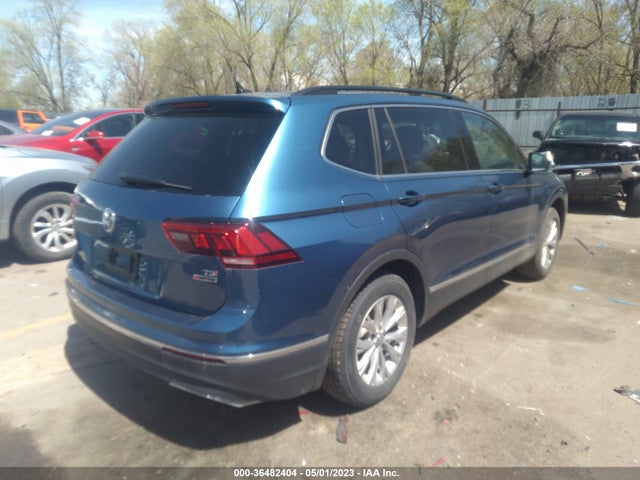 3VV2B7AX7JM054600 Volkswagen Tiguan Sel/se