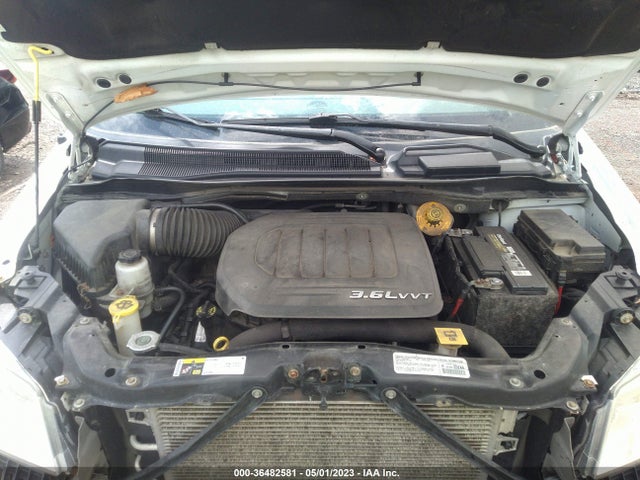 2C4RC1BG5ER440730 Chrysler Town & Country Touring