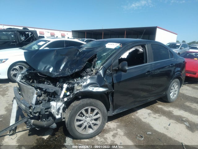 Chevrolet SONIC LT 2019 1G1JD5SB5K4120966 Image 2