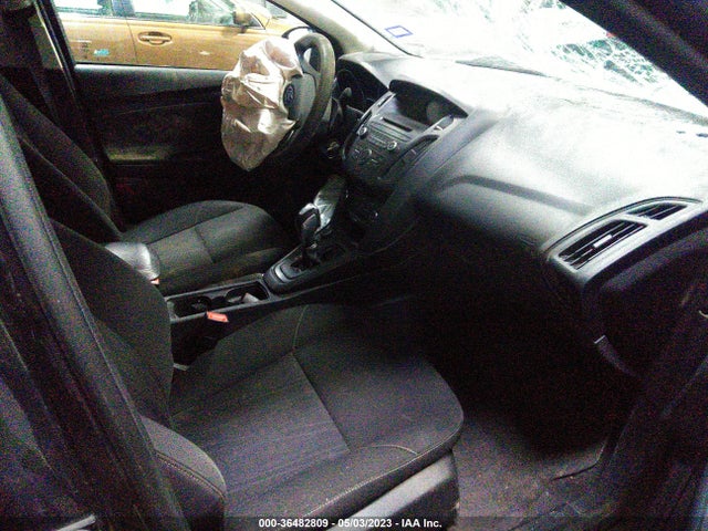 Ford FOCUS SE 2015 1FADP3F21FL230957 Image 6