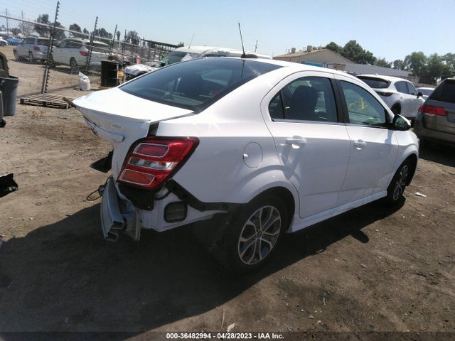 Chevrolet SONIC LT 2020 1G1JD5SB8L4103063 Image 6