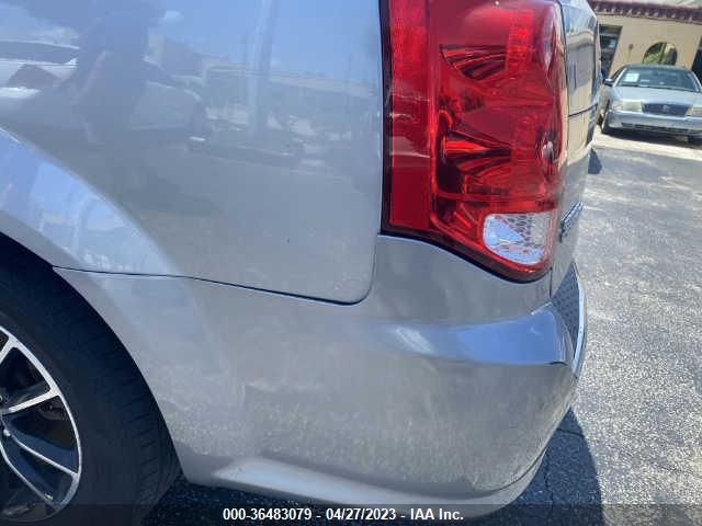 2C4RDGEG0KR631320 Dodge Grand Caravan Gt