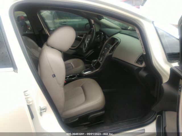 1G4PP5SK8E4229527 Buick Verano